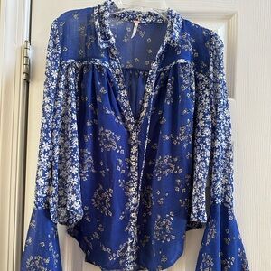 Blue printed shirt